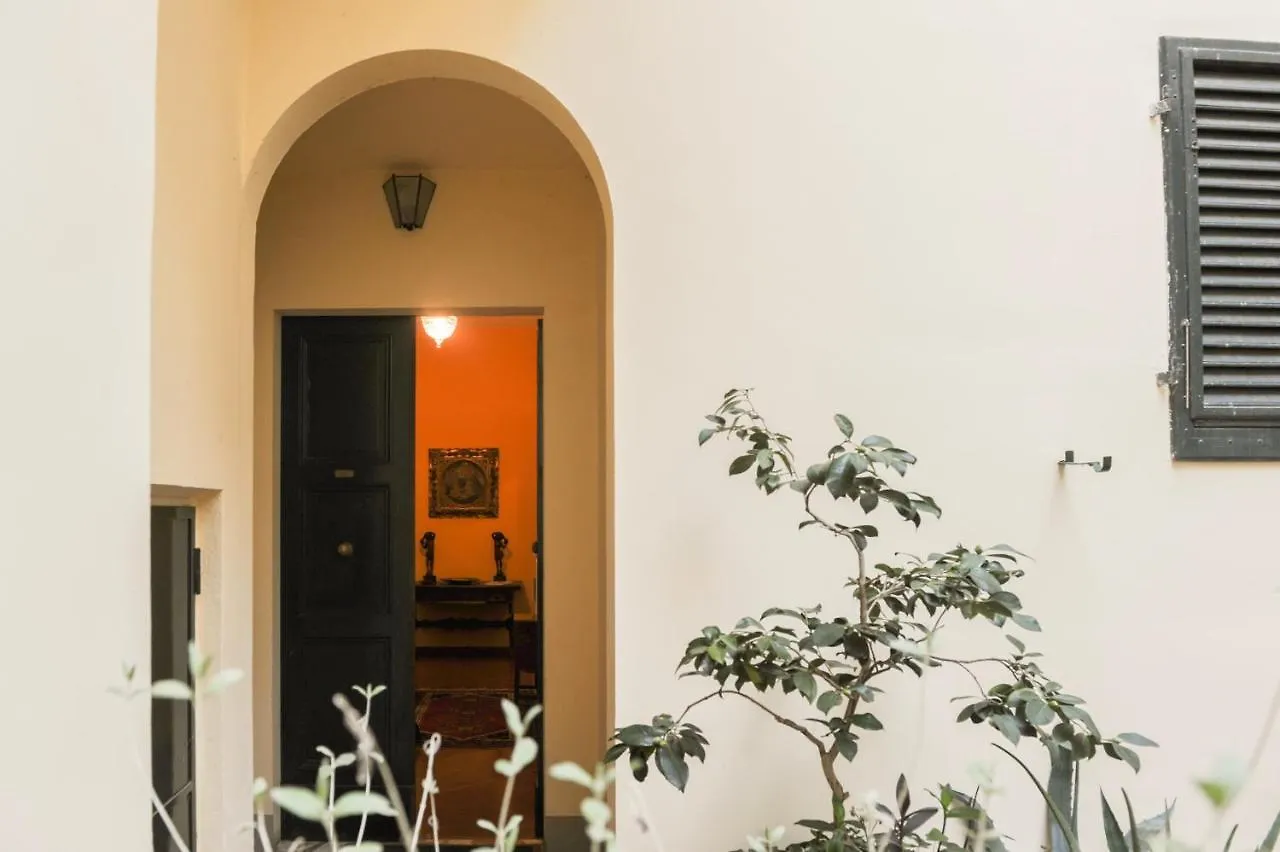 Da Costa S. Giorgio A Ponte Vecchio Apartment Florence